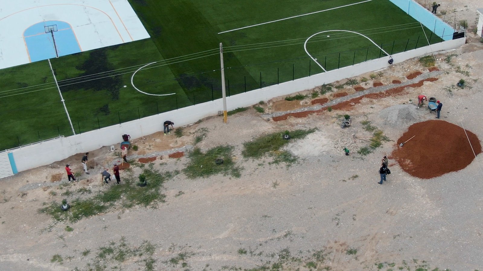 Diseñan Red de Vecinos y Juárez Limpio jardines de lluvia para comunidad del norponiente